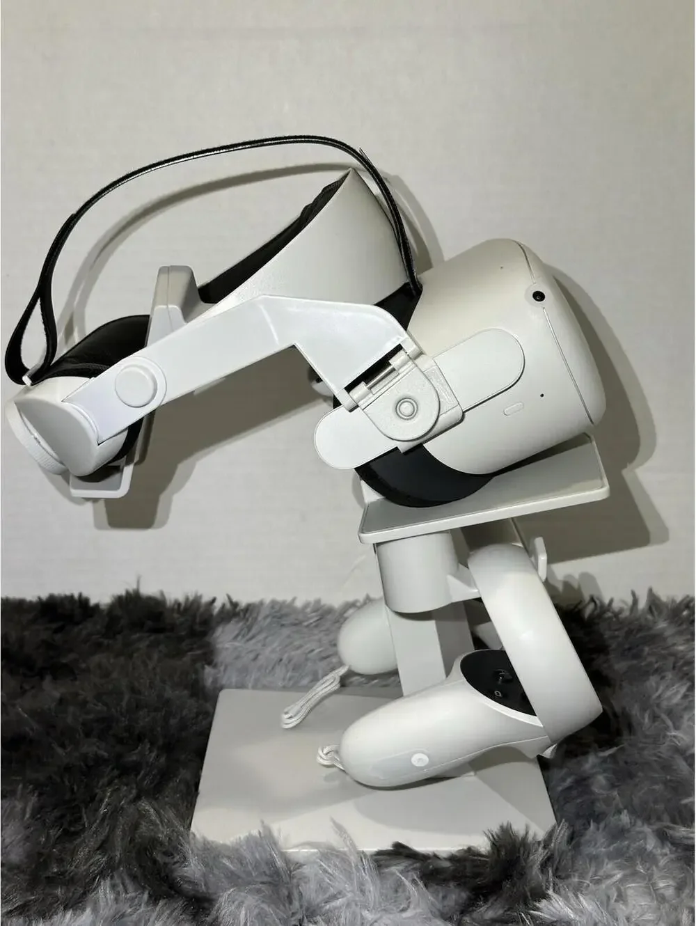 Meta Quest 2 256GB All-In-One VR System - Excellent Condition - Bundle Premium